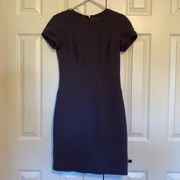 Short sleeve dress - Picture 1 of 6